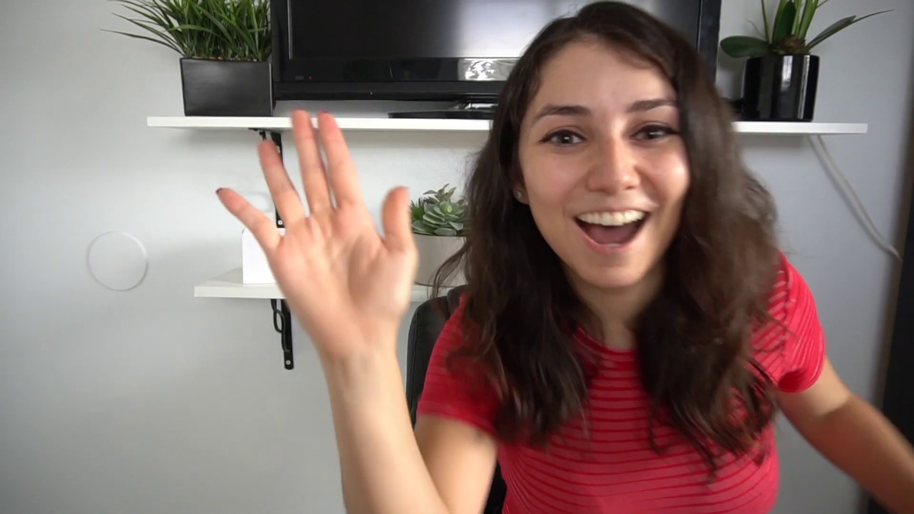 Who is Deafinitely Wanderlust? YouTube