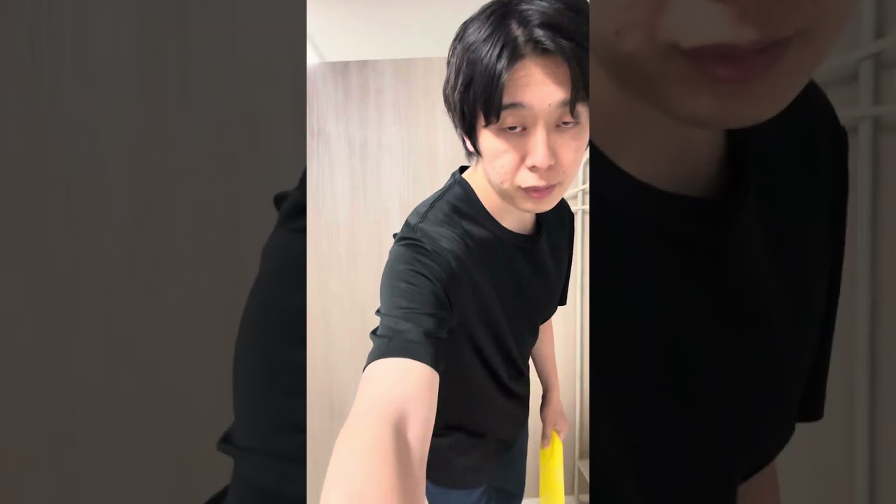 壁を使ったチューブトレーニング