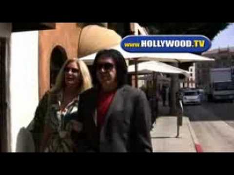 Gene Simmons and Shannon Tweed Have Lunch at Prego