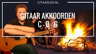 Video thumbnail of "Gitaar C akkoord D akkoord en G akkoord voor gitaar"