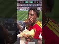 A reação do Speed ao receber as chuteiras que o Cristiano usou 😂