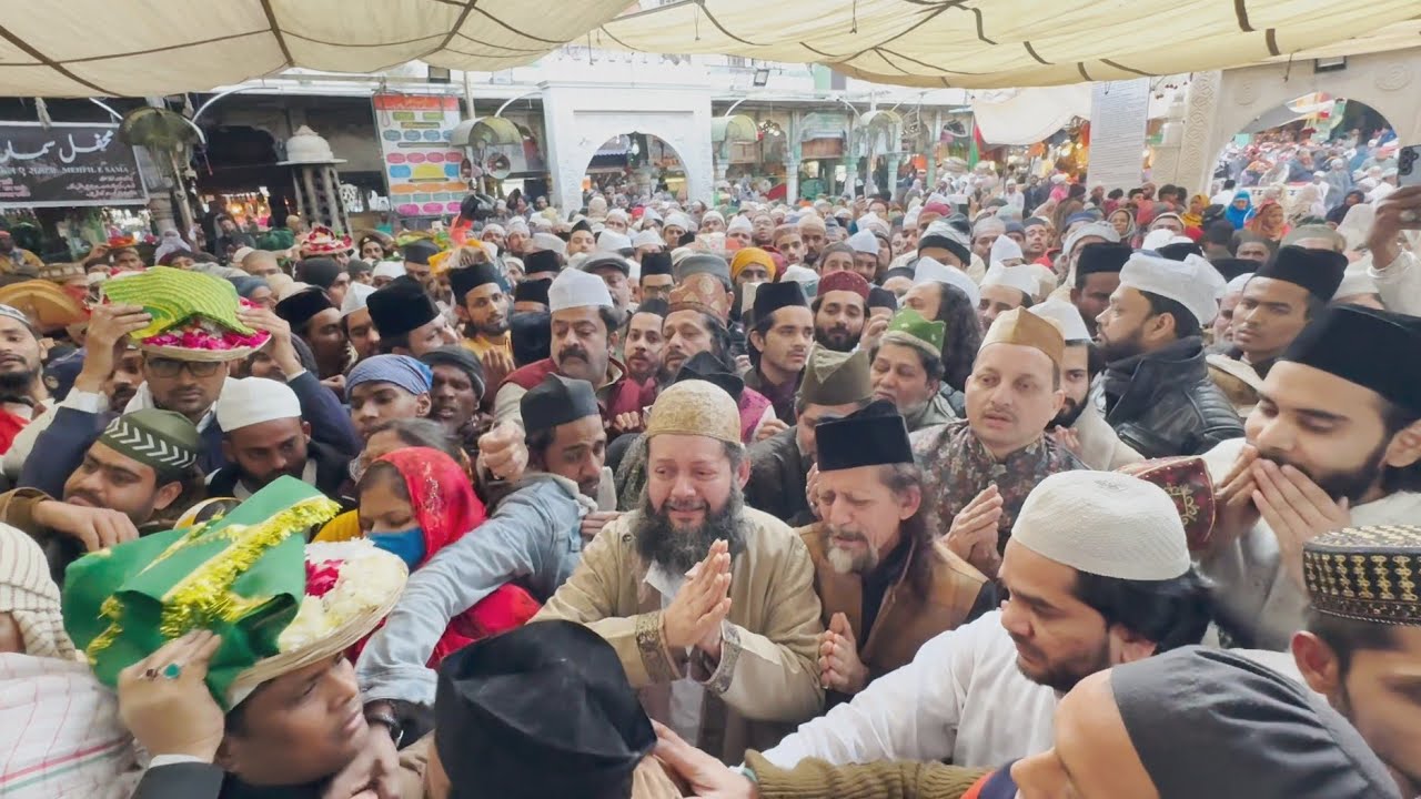 First Hazri Of Sajjadanasheen Khanqah E Niazia At Dargah Khwaja Gharib Nawaz | 814th Urs |  2025
