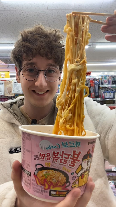 How Much Food Will $5 Get Me in a Korean Convenience Store? #korea #koreanconveniencestore #ramen