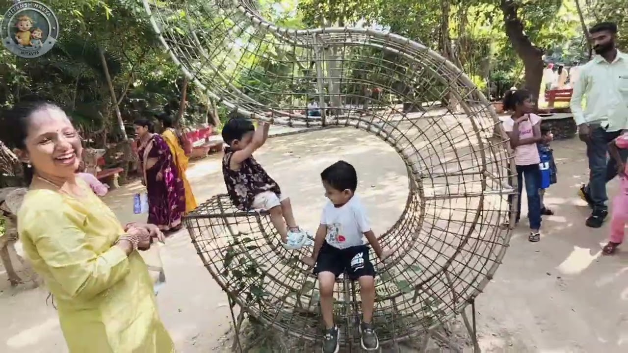 Kids Explore Waste to Wonder Park in Delhi 🌍 | Famous Monuments Made from Scrap! 