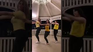 رقص ایرانی آهنگ شاد بی‌نظیر حنا دختر ایرانی، Persian dance #shorts