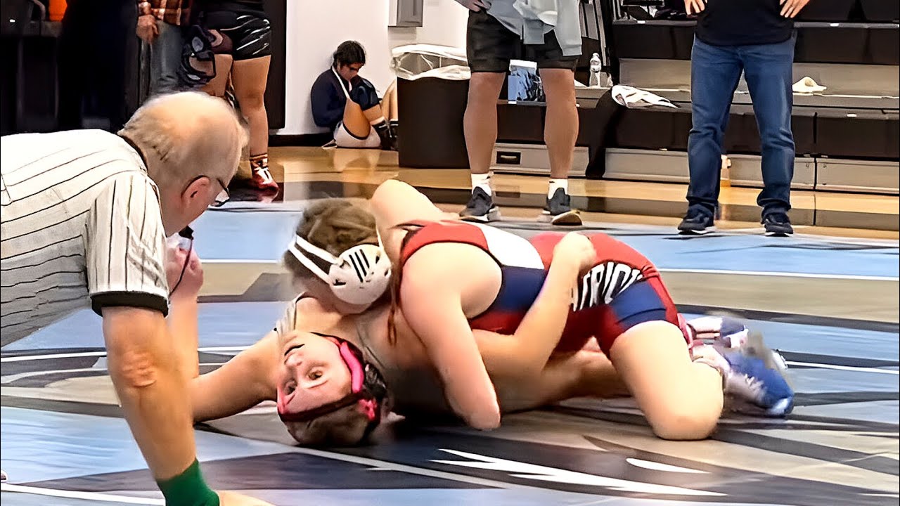 Girl vs Boy | She Played "Human Chess" With Him 🧠♟️