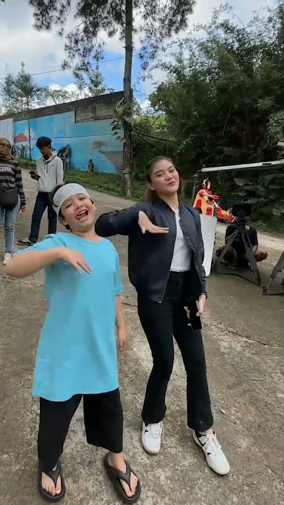 BTS magic5 alip tik tokan sama ka adara yg suka magic 5 komen 😊👉🏻. #shot #magic5indosiar
