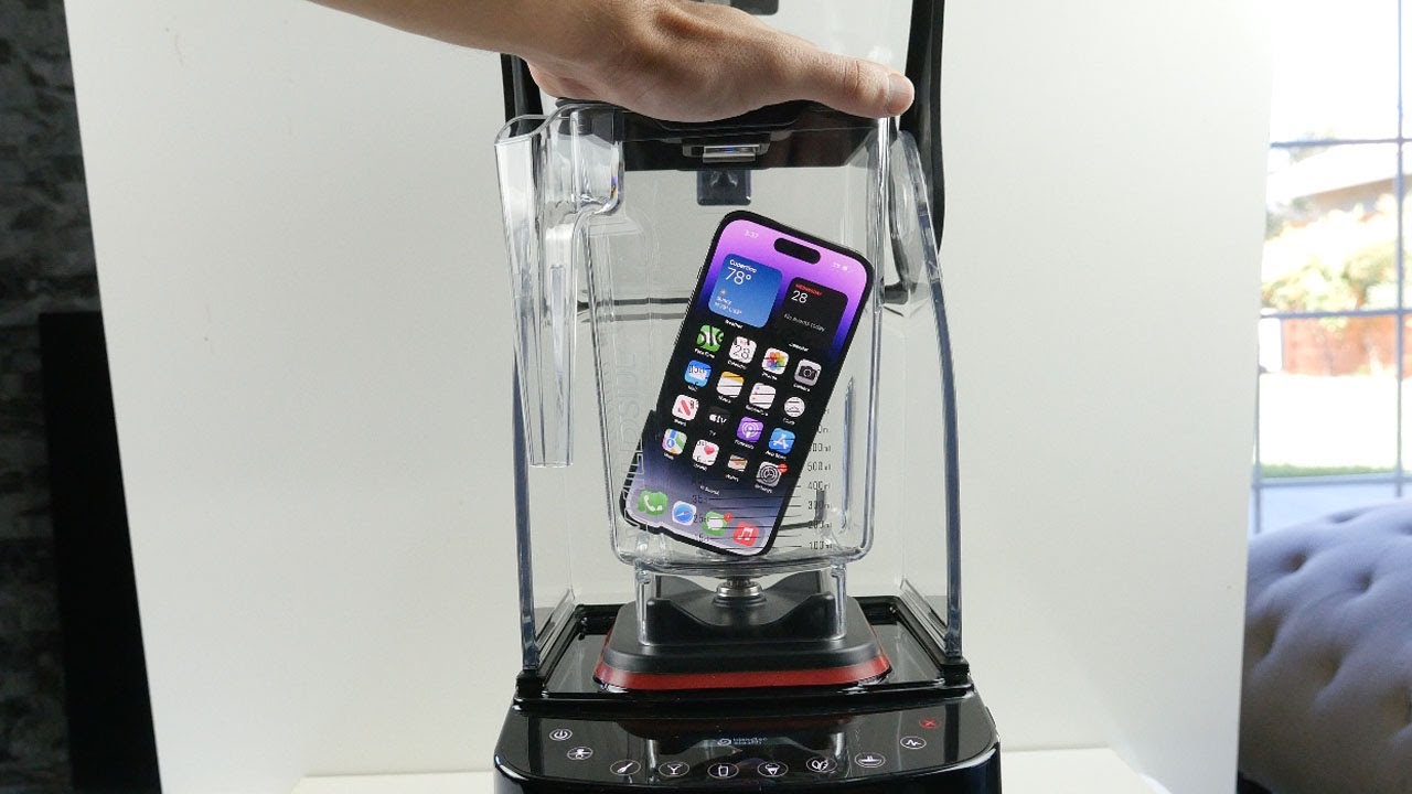 Will it Blend? - iPhone Pro Durability Experiment -