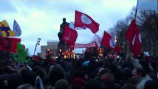 10.12.11 Петербург. Студентка-активистка на митинге