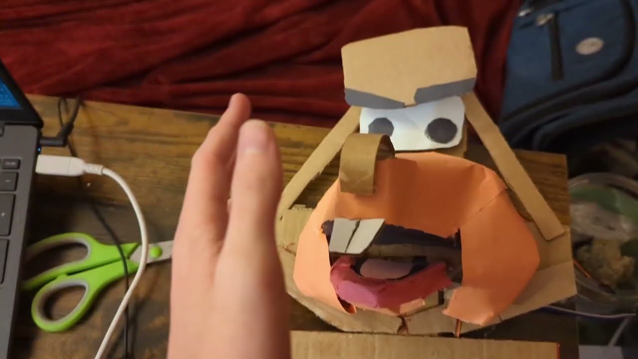 Homemade Winchester Chuck E Cheese Animatronic Part 1