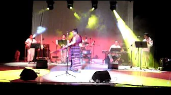 Alingo Lingo - Alejandra Robles "La Morena" - Festival de la Diversidad Sexual, Zacatecas 2011 Alingo Lingo - Alejandra Robles "La Morena" - Festival de la Diversidad Sexual, Zacatecas 2011