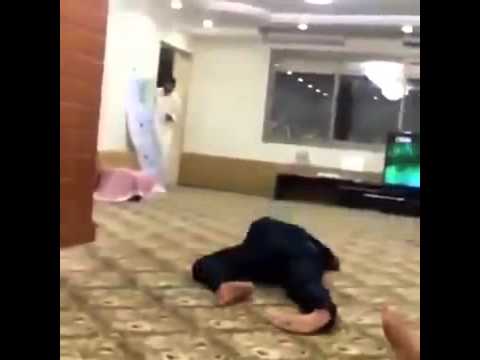 tiger-prank-arab-funny