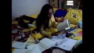 Download Lagu Makna Soulmate By.Della - Goes To Hongkong MP3