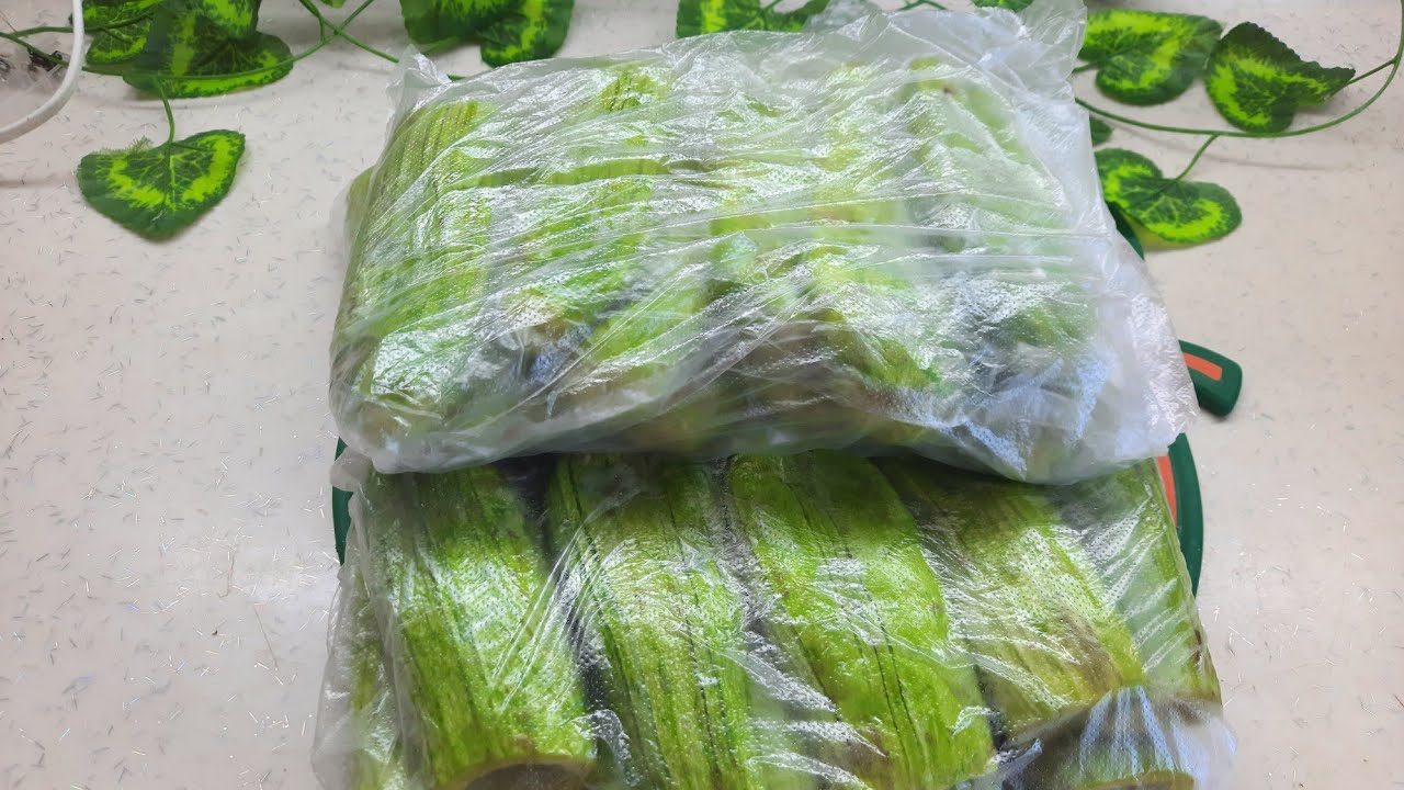 طريقة حفظ الكوسا بدون شمس (تفريز الكوسا للمحشي ) لمدة طويلة وبطريقة صحيحة 😘