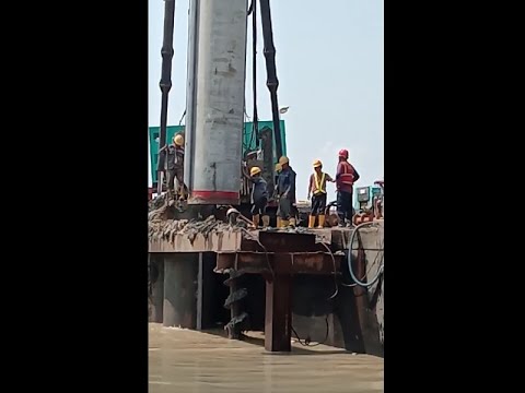Video Đóng Cọc Ly Tâm : Búa Rung Thủy Lực - DIESEL - youtube