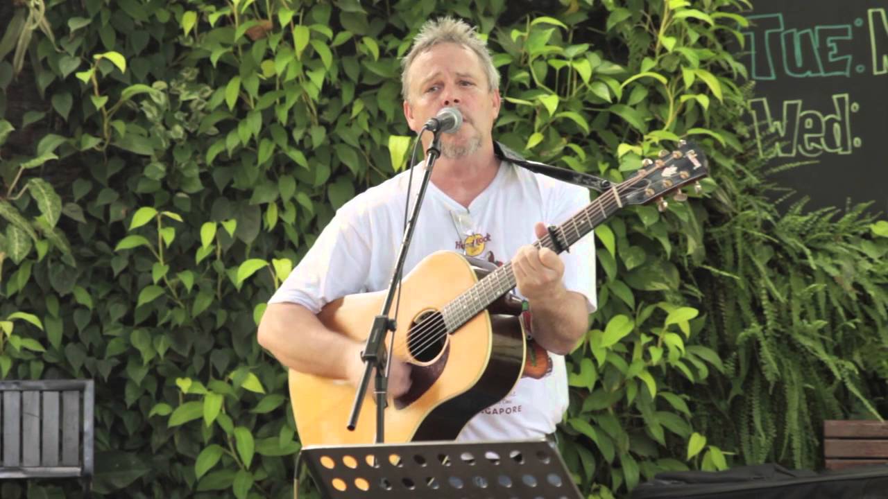 THE OVERHEARD SESSIONS / Michael B Spinks : The Boxer ( Simon & Garfunkel Cover)