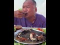 Steamed cow's head