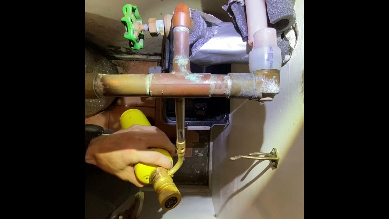 Copper PinHole Leak Repair Still Soldering!! YouTube