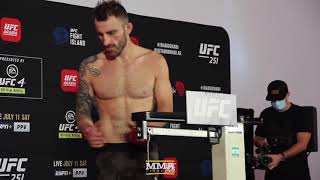 At the ufc 251 weigh-ins, alexander volkanovski and max holloway both
make weight friday morning in abu dhabi. watch live here:
http://go.web.plus.es...