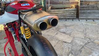 Ducati 999 S Racing on full titanium Akrapović racing exhaust