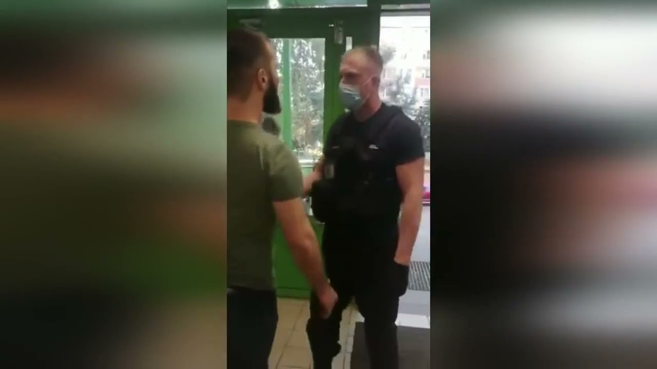 Артем Вольф Магазин Виктория 16 04 2023
