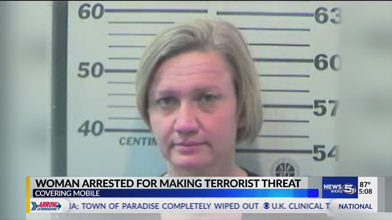 VIDEO: Woman arrested for bomb threats at Walmart - YouTube