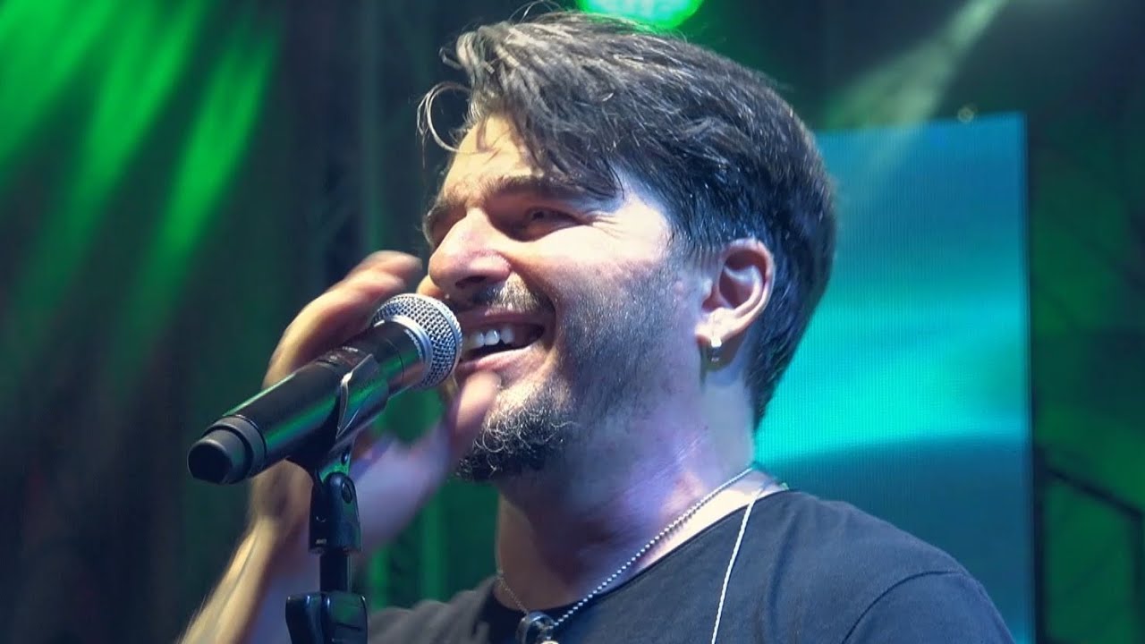 Jukebox & Julie Mayaya - Ţurai (Di ce beu eu câteodată) | LIVE @ Summer Camp Brezoi