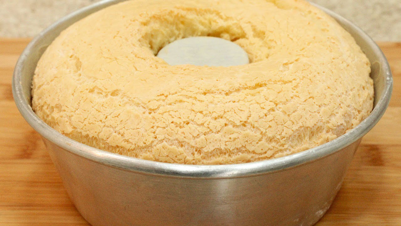 COLOQUEI TUDO NO LIQUIDIFICADOR! FIZ EM MINUTOS O MELHOR BOLO PÃO DE QUEIJO DO MUNDO-Isamara Amâncio