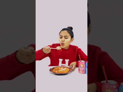 #zoana #<strong>조안나</strong> #mukbang #shorts #asmr #세븐일레븐 #먹방 #seveneleven #김치볶음밥 #편의점
