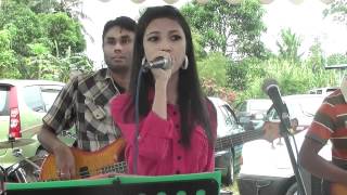 Video thumbnail of "Sembilu ella cover by ulek mayang band @ parit mentol pontian"