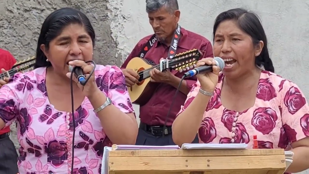 Kusikuyku q'anta yupaychaspa Alabanza Quechua