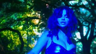 Selena gomez - rare (official video) (2) whatsapp status