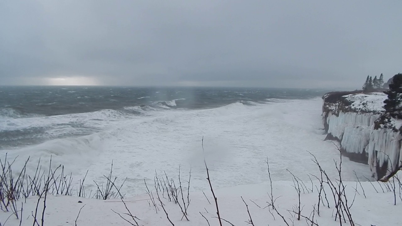 Tempête sur les caps 11 janv 2017 Ste Thérese de Gaspé YouTube