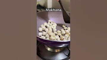 Makhana kheer🍚|| foods ||    #makhna #kheer #kheerrecipe #shorts #makhanakheer #likeandsubscribe