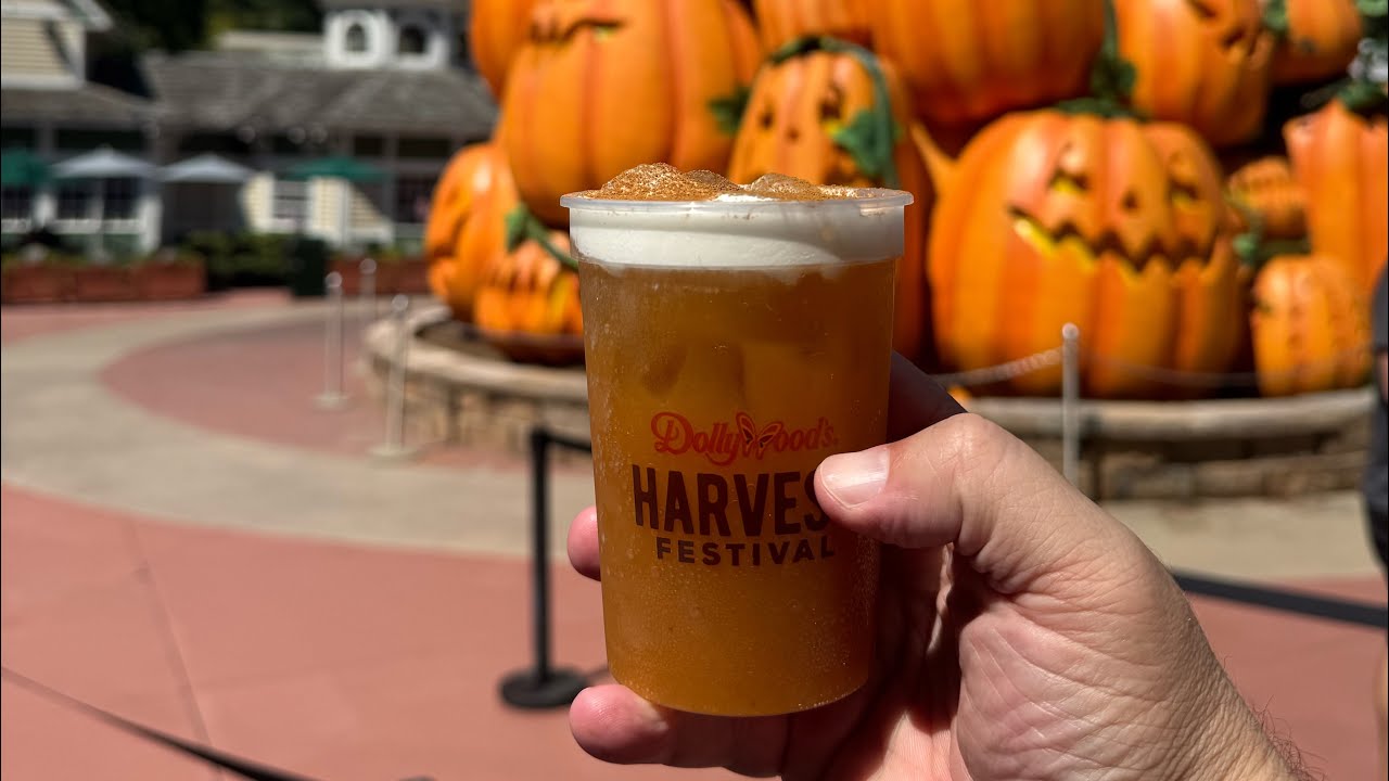 Dollywood 2025 Harvest Festival Tasting Pass | Full Food Review & Must-Try Picks!