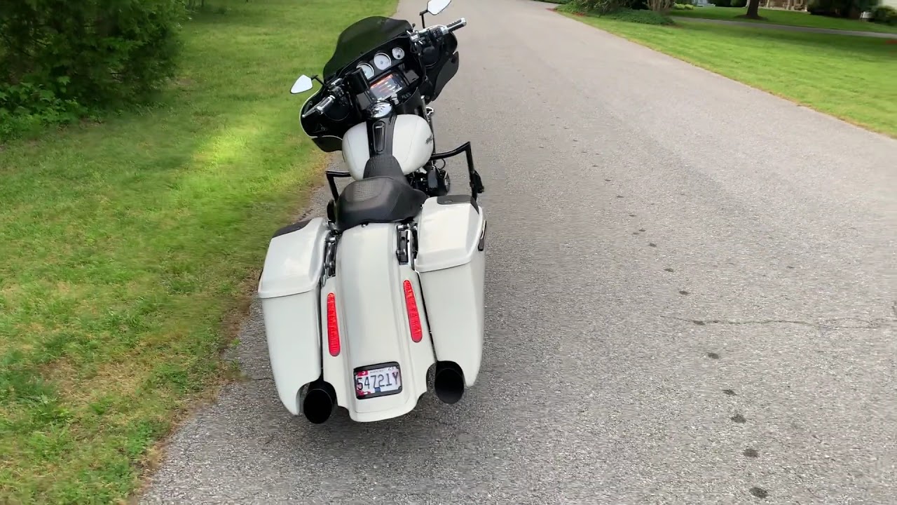 Fuel Moto 110, with level ”B” heads, Woods 9996A cams and a Fat Cat
