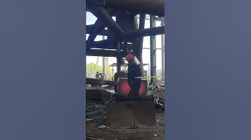 Drill a high-temperature hole for a rectangular iron block | hot forging process