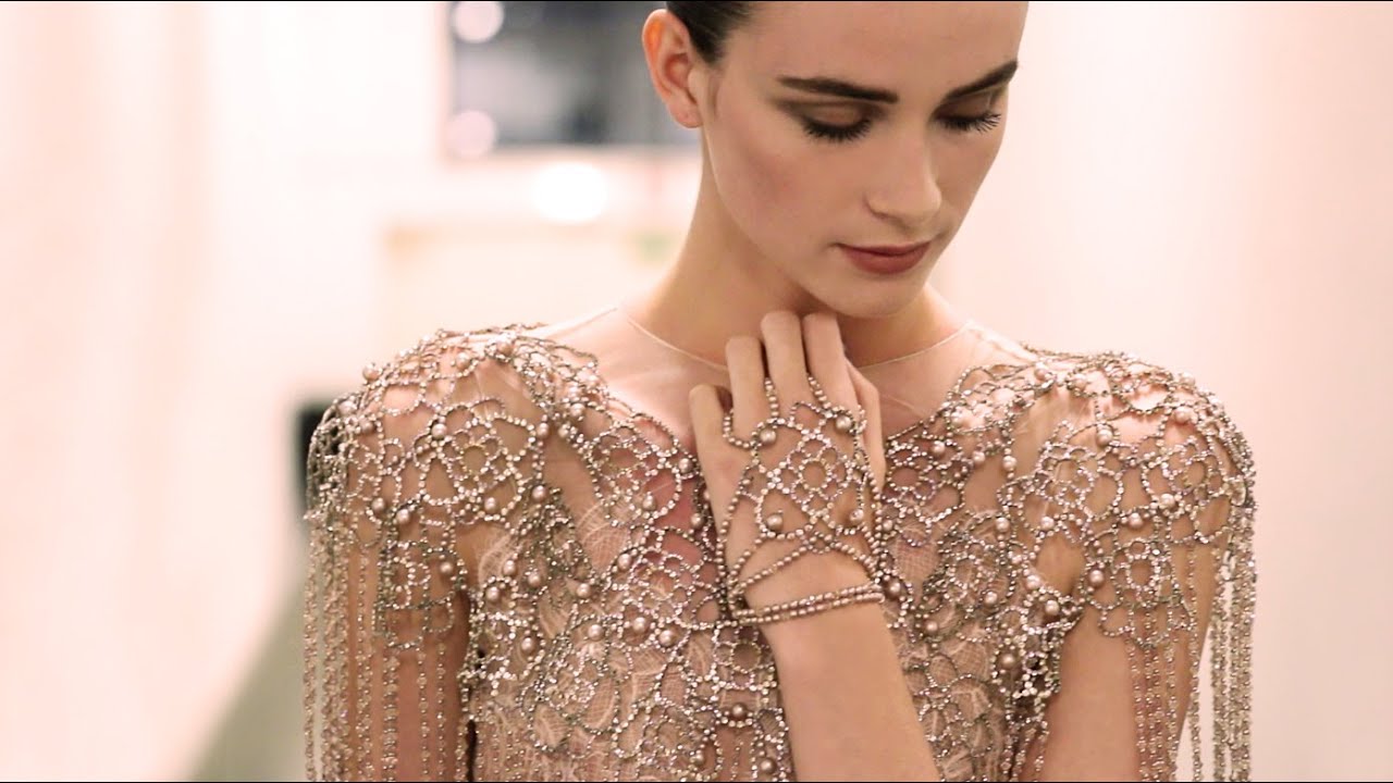 Voorkeursbehandeling Gewond raken barst 40 Years of Armani - The Backstage - YouTube