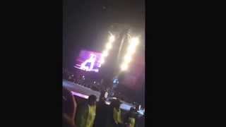 WWA TOUR CHILE 30/4/14 NIALL TALKING TO US AND SPEAKING SPANISH