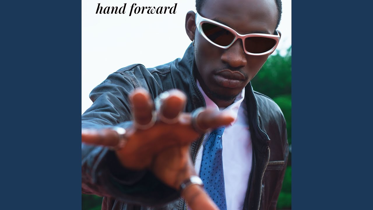 Guarda hand forward su YouTube Guarda hand forward su YouTube