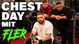 BRUSTTRAINING MIT FLER