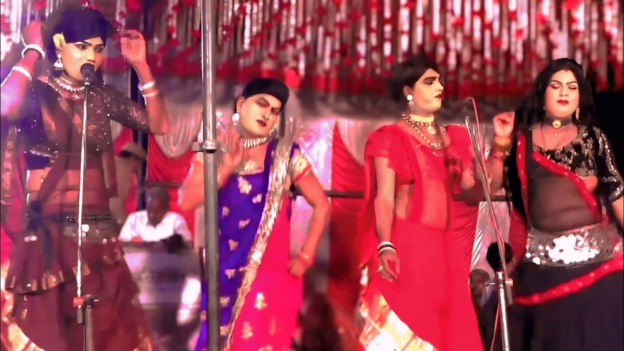 #ढोला राजा बुलावे पुचकार पुचकार #dhola #deepu_ka_dhola #sanjna #priya_yadav_mainpuri #dehati_dhola 