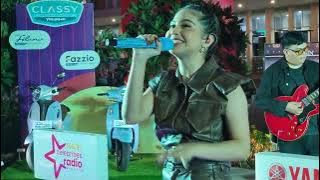 TIWI T2 ■ Oh Kasih ■ at MUSIC ZONE Anjungan Sarinah || 60fps Fancam