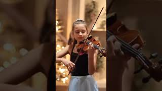 Carol of The Bells ✨💎 Karolina Protsenko Violin Cover ft. Dancers #violin #shorts #karolina Resimi