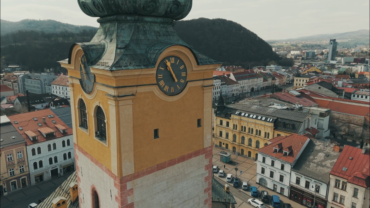 Do Banskej Bystrice prichádza jar
