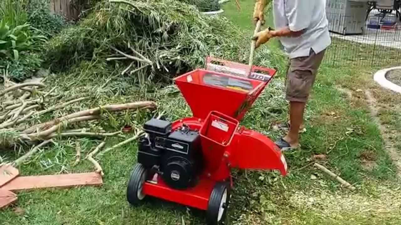 MTD 5HP Wood Chipper/shredder - YouTube