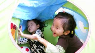 Aliza & Naomi 2015112505