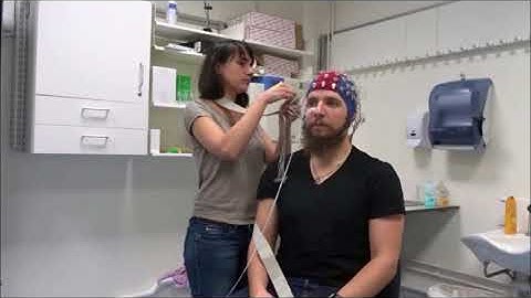 Investigating brain activity before a tic using EEG