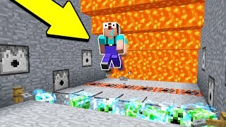 RUN AS FAST AS YOU CAN! (Minecraft Trolling)