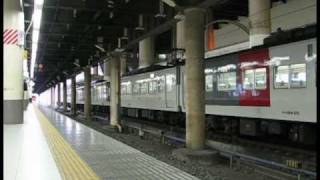 2009年臨時特急あいづ号運転初日(上野駅15番線入線)